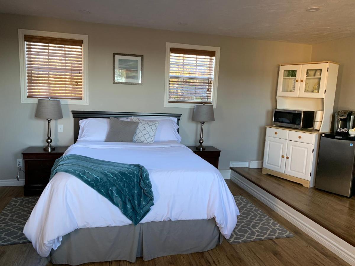 Alma Shore Lane Suites & Cottages Exteriör bild